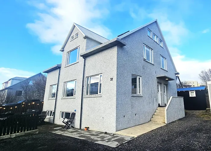 Spacious Nordic Home In Rvk