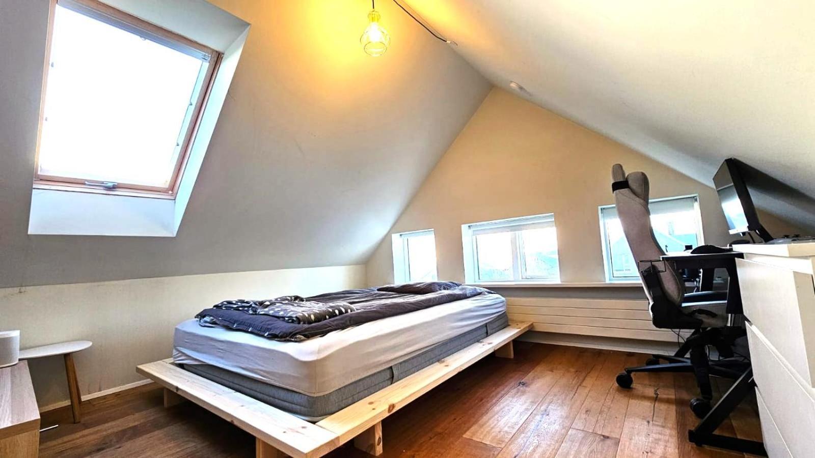 Spacious Nordic In Rvk *
